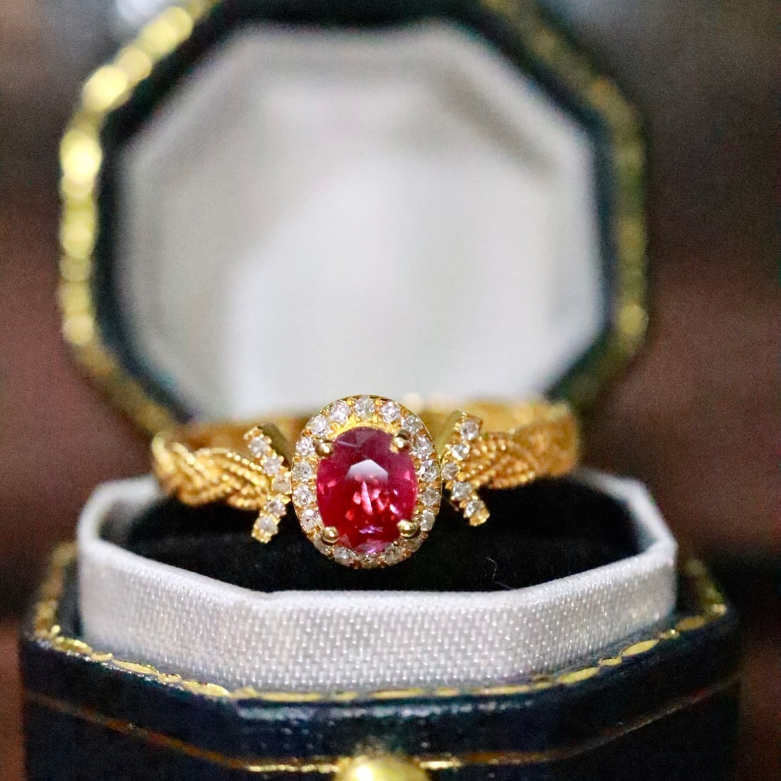 14k Gold 0.53 Ctw Natural Ruby & Diamond Ring: Ref:231136139 // gold content:14k gold // ring size:7. 25us // // main gemstone:ruby // shape:oval // carat weight:0. 43ct // color:red // treatment:natural // // adjacent gemstone 2 : diamond // shap