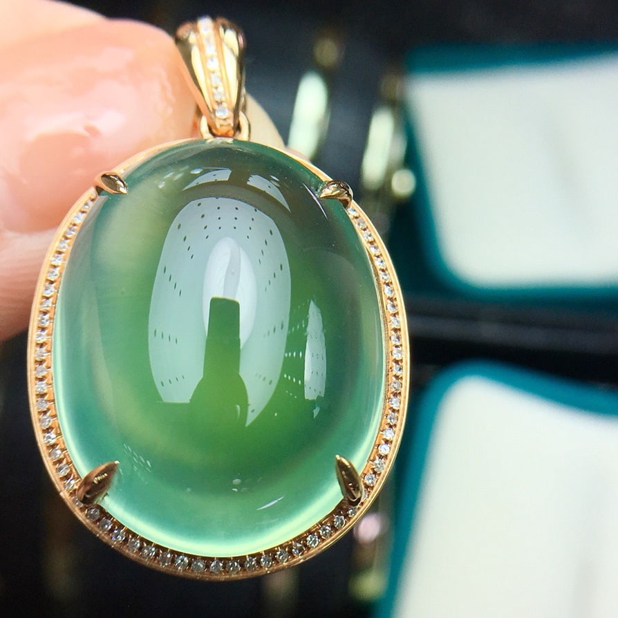 14k Gold 32.5 Ct Natural Prehnite & Diamond Pendant( Without Chain ) - 3