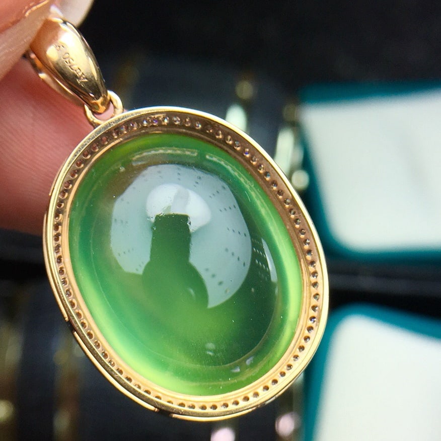 14k Gold 32.5 Ct Natural Prehnite & Diamond Pendant( Without Chain ) - 5