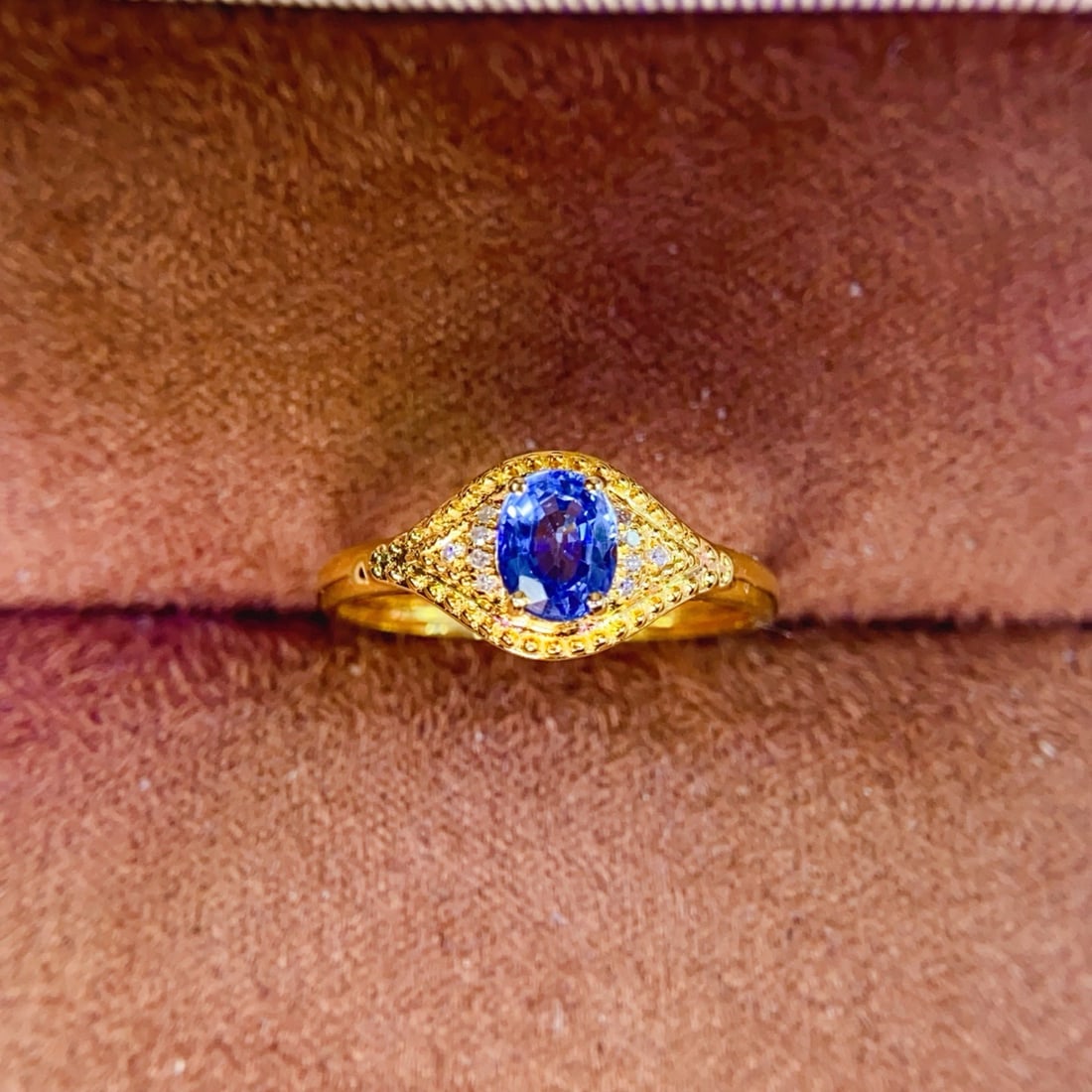 14k Gold 0.6 Ct Natural Sapphire & Diamond Ring - 5