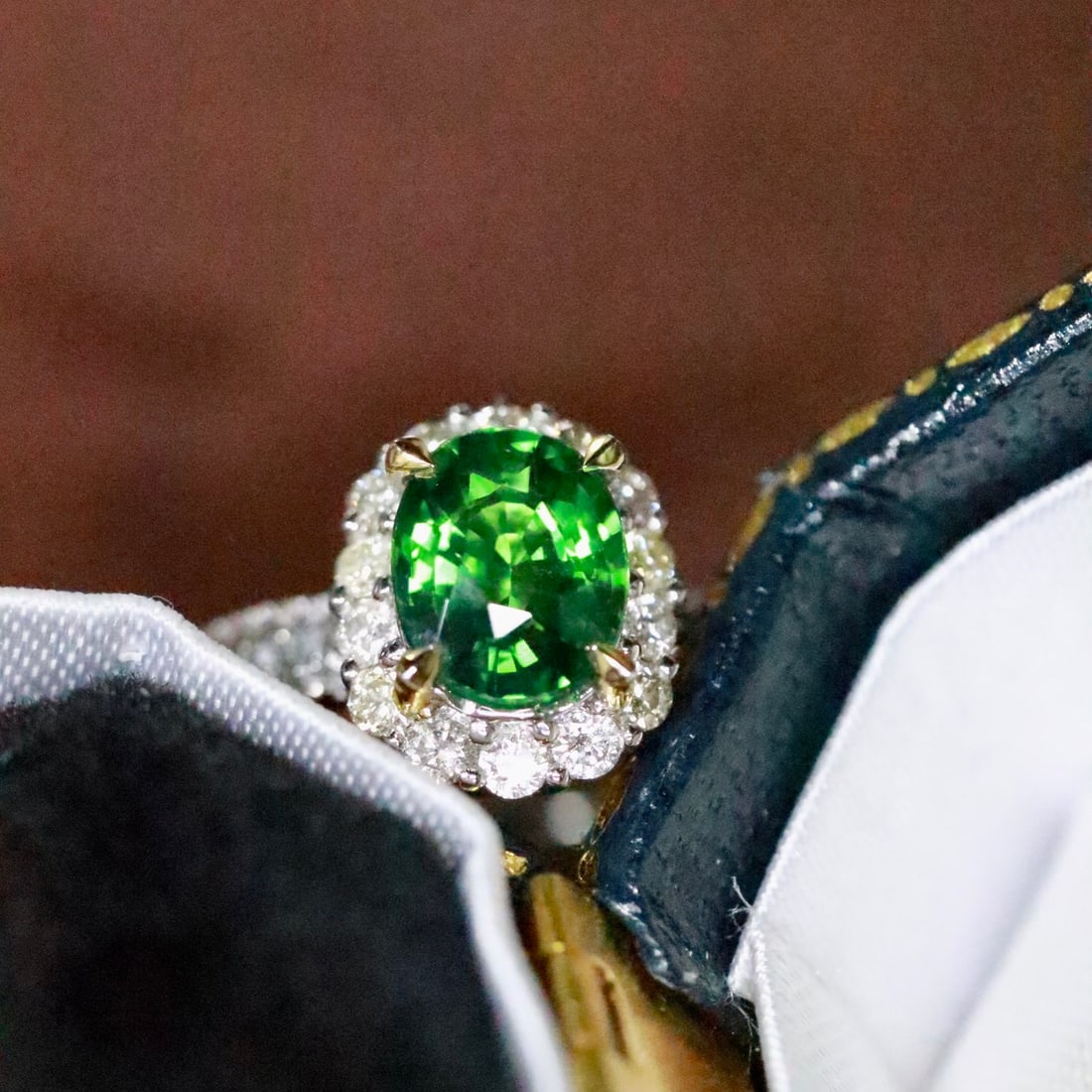 14k Gold 1.67 Ctw Natural Tsavorite & Diamond Ring - 4