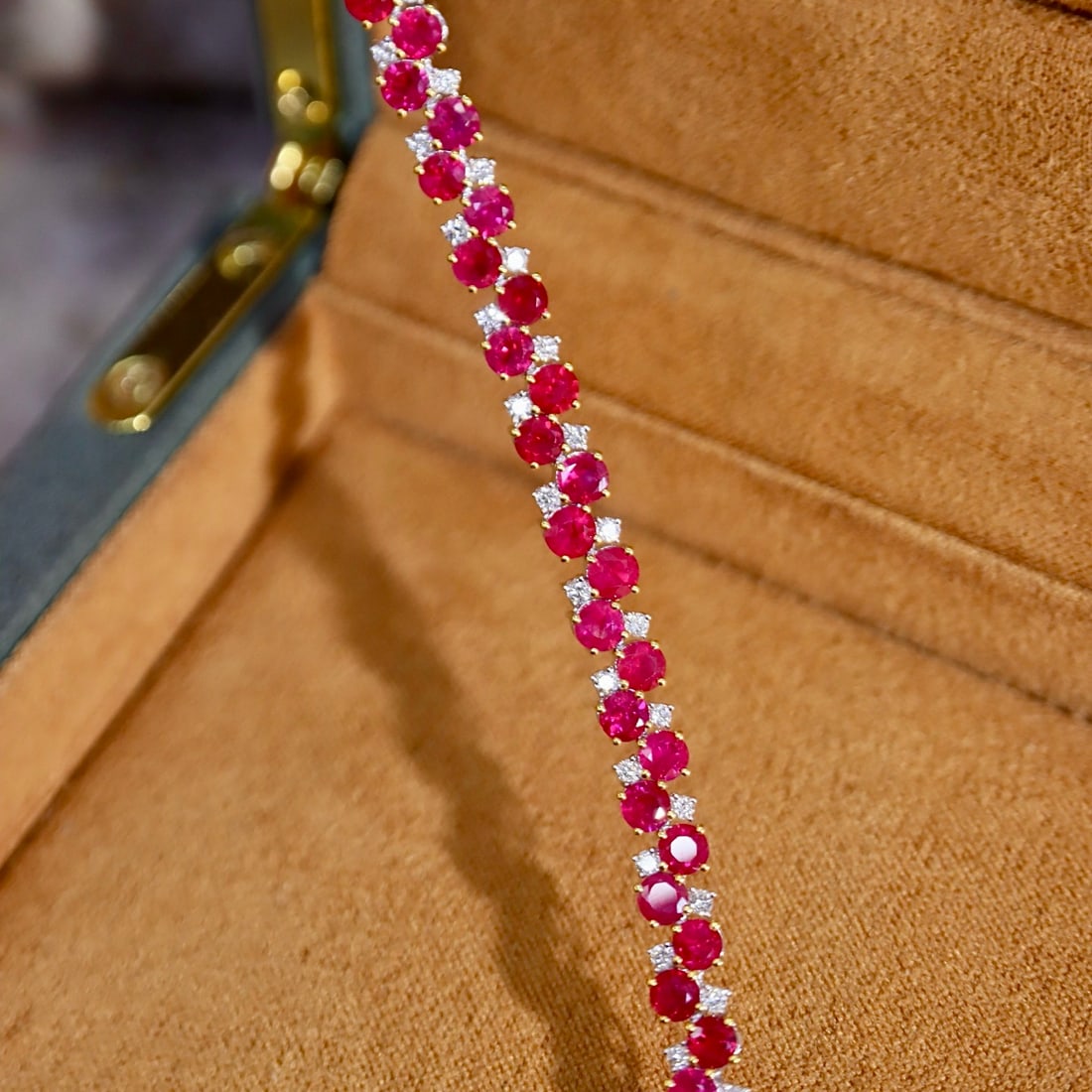 14k Gold 8.71 Ctw Natural Ruby & Diamond Bracelet - 4