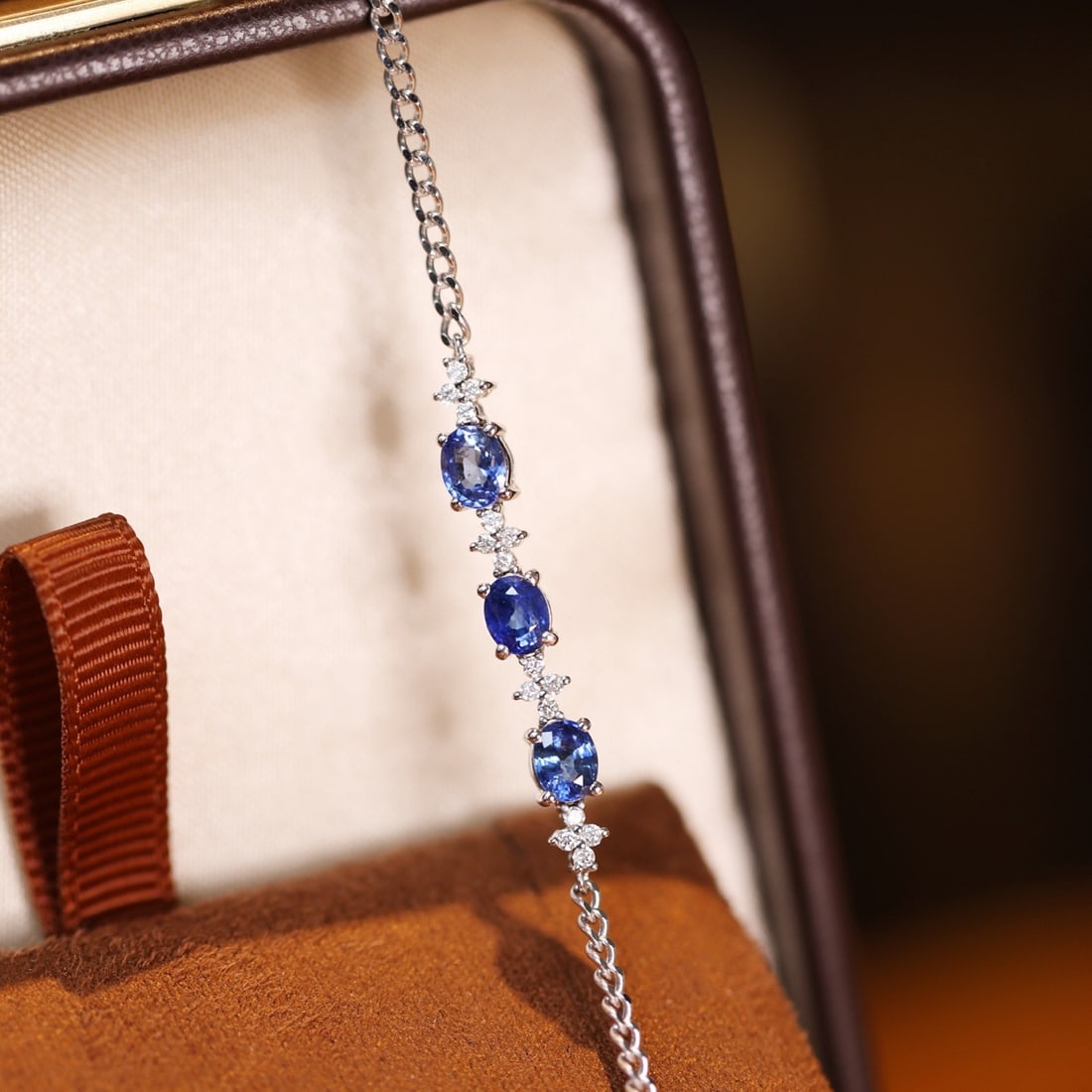 14k Gold 1.00 Ct Natural Sapphire & Diamond Bracelet - 2