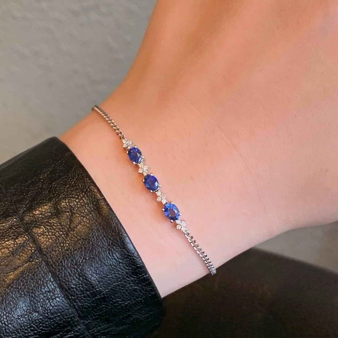 14k Gold 1.00 Ct Natural Sapphire & Diamond Bracelet - 5