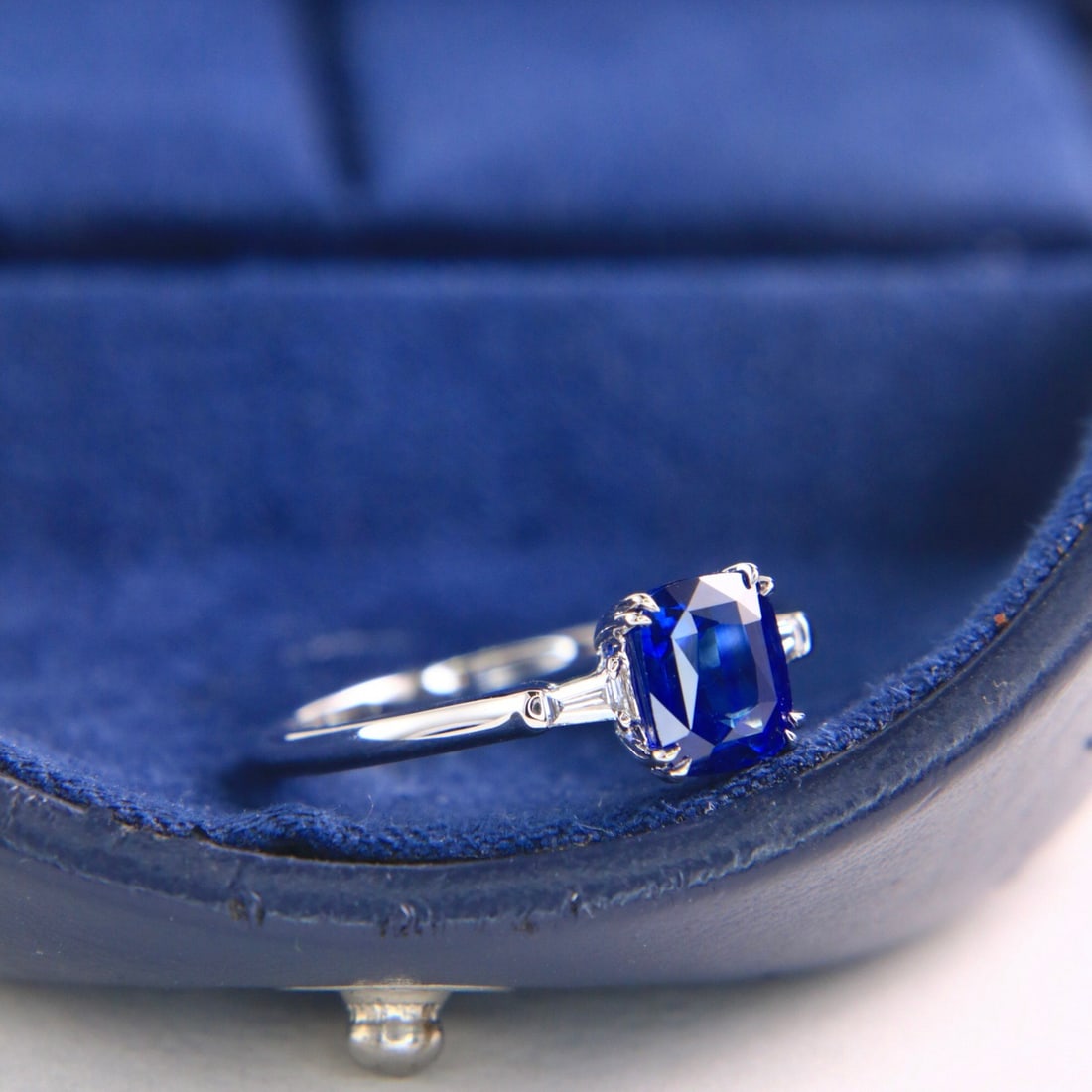 14k Gold 1.60 Ctw Natural Sapphire & Diamond Ring - 2