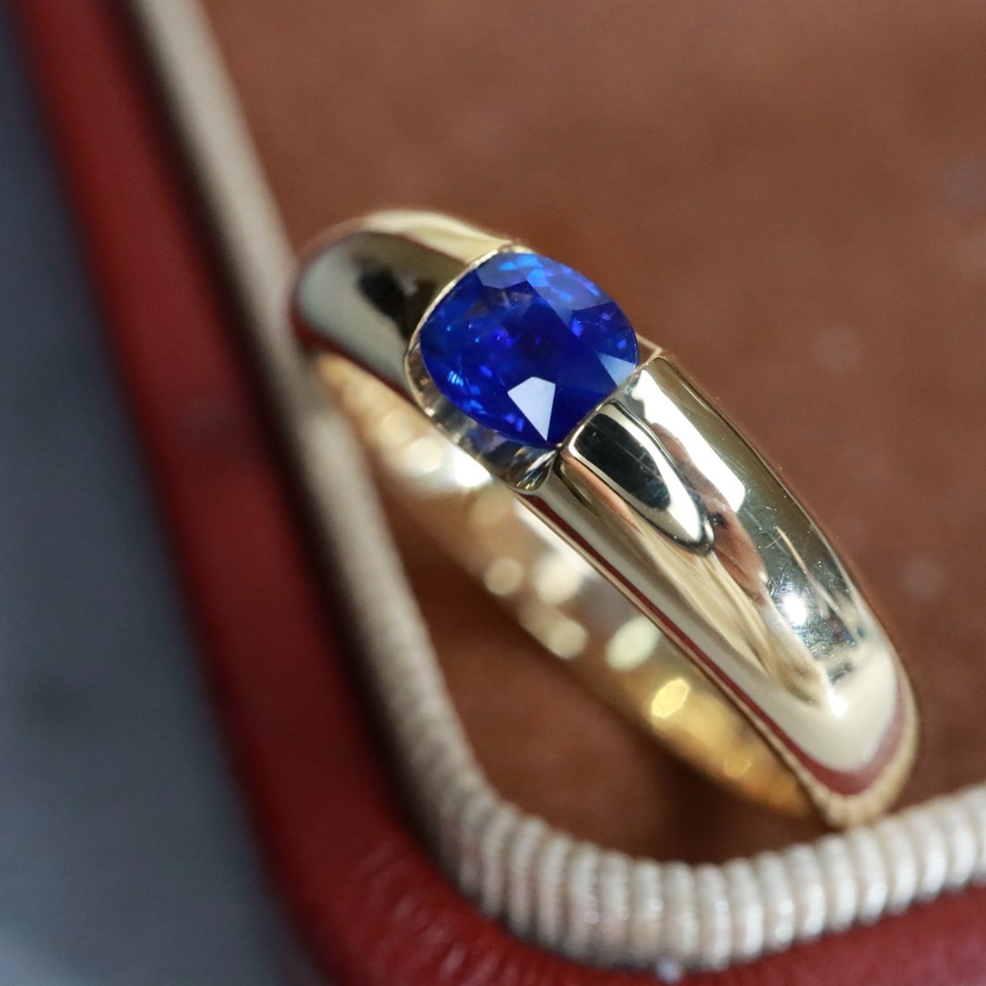 14k Gold 0.48 Ct Natural Sapphire Ring - 2