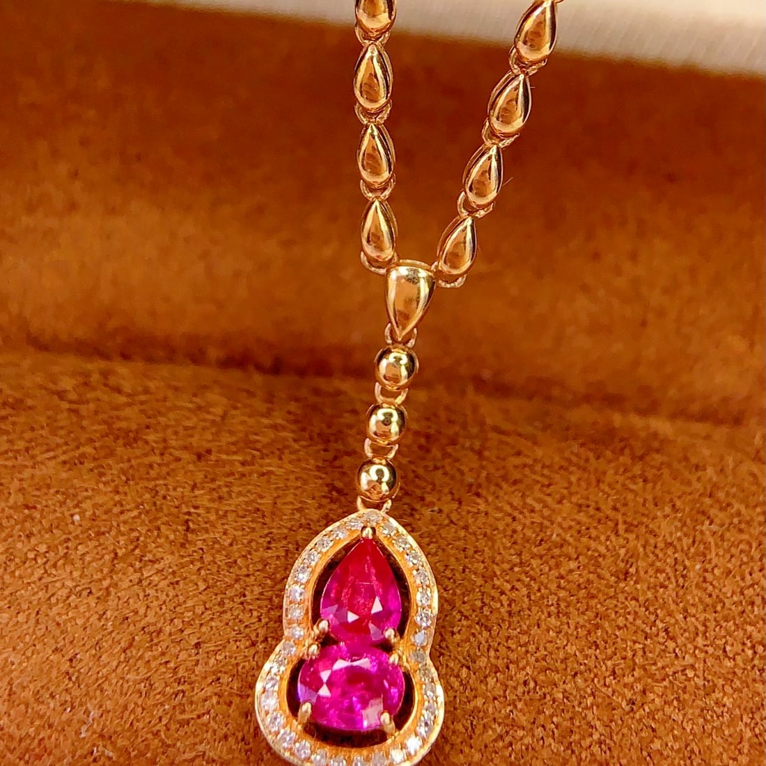 14k Gold 1.0 Ct Natural Ruby & Diamond Necklace - 2