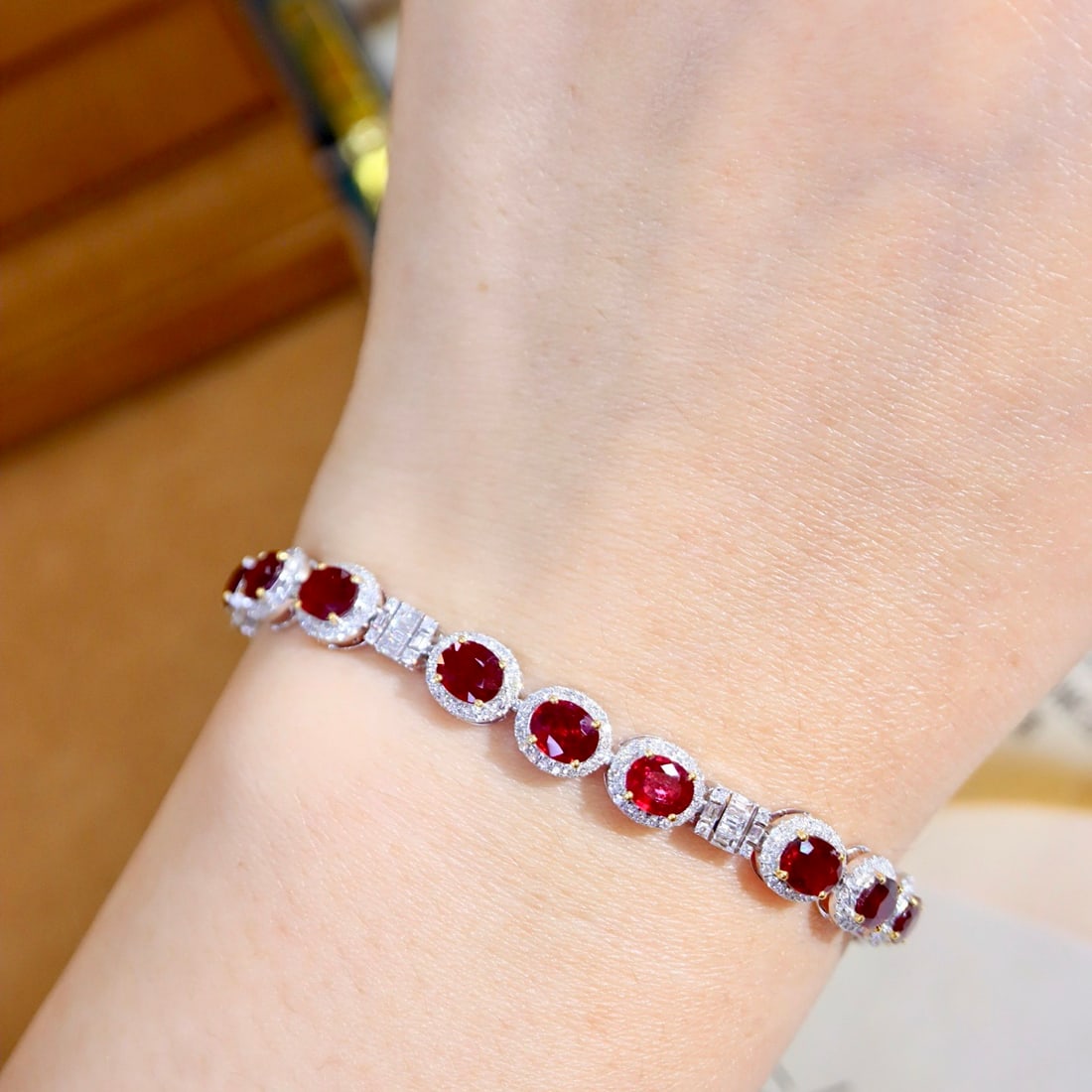 14k Gold 7.98 Ctw Natural Ruby & Diamond Bracelet - 8