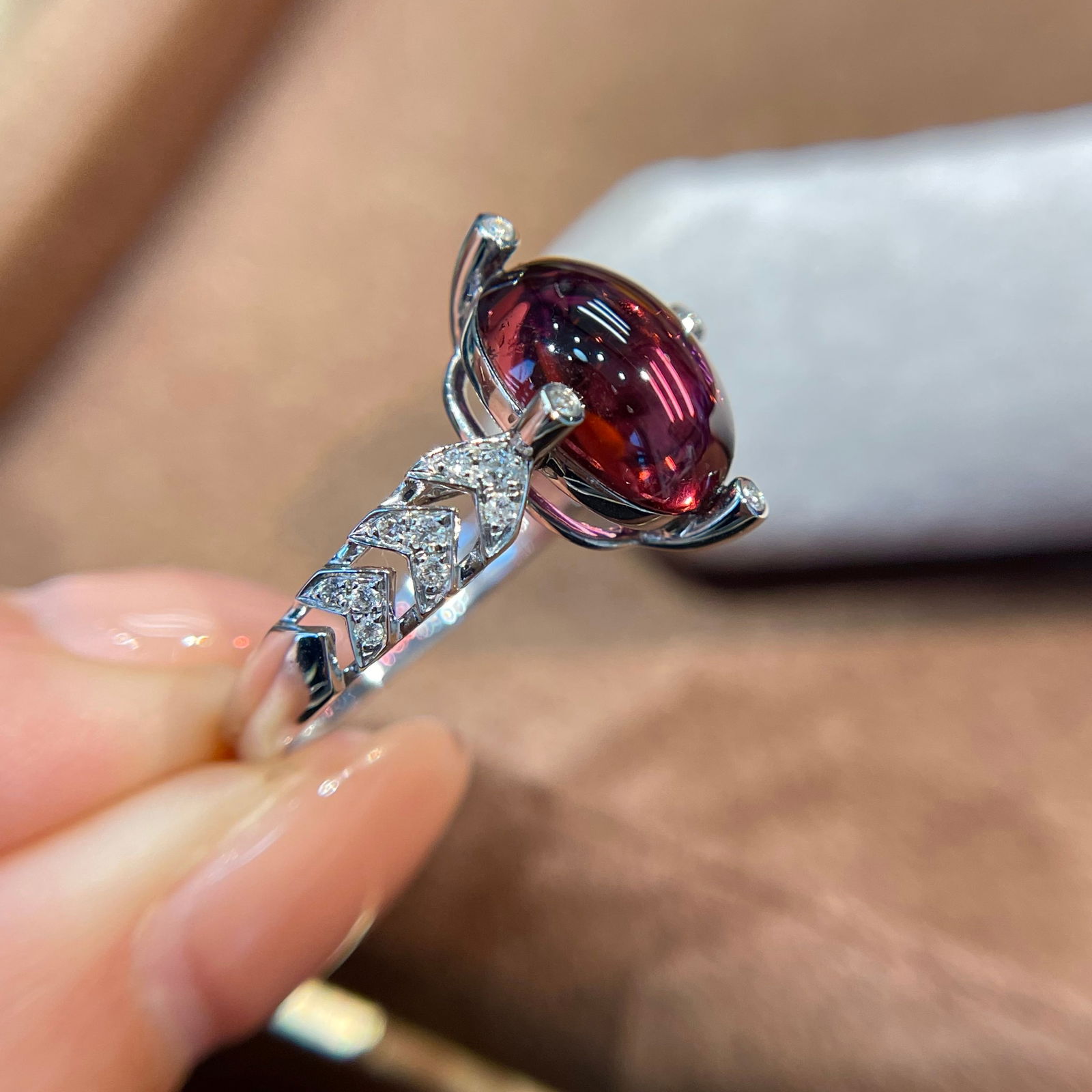 14k Gold 3.3 Ct Natural Tourmaline & Diamond Ring - 7