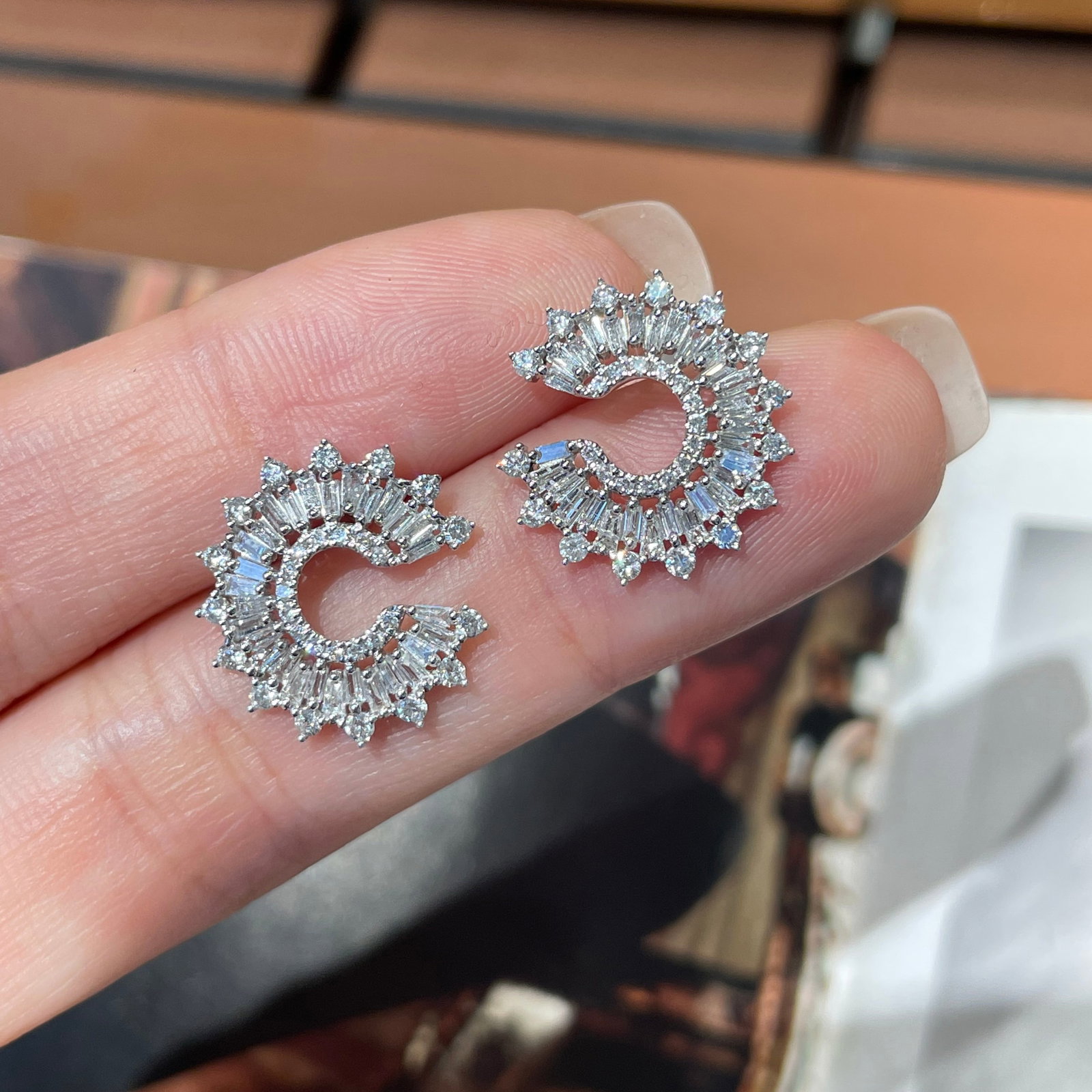 14k Gold 0.85 Ct Natural H Diamond Earrings - 4