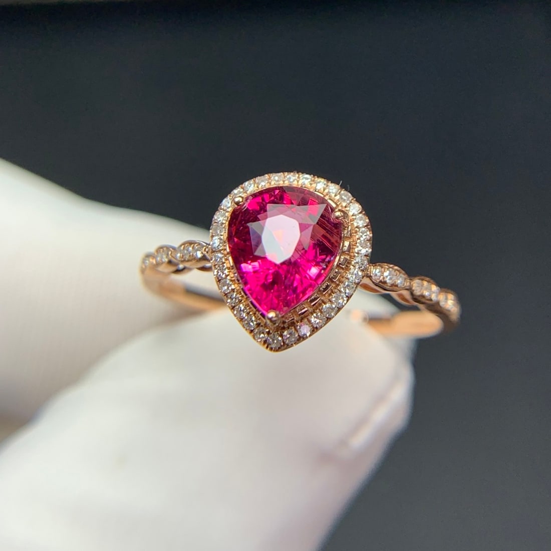 14k Gold 1.3 Ct Natural Tourmaline & Diamond Ring - 6