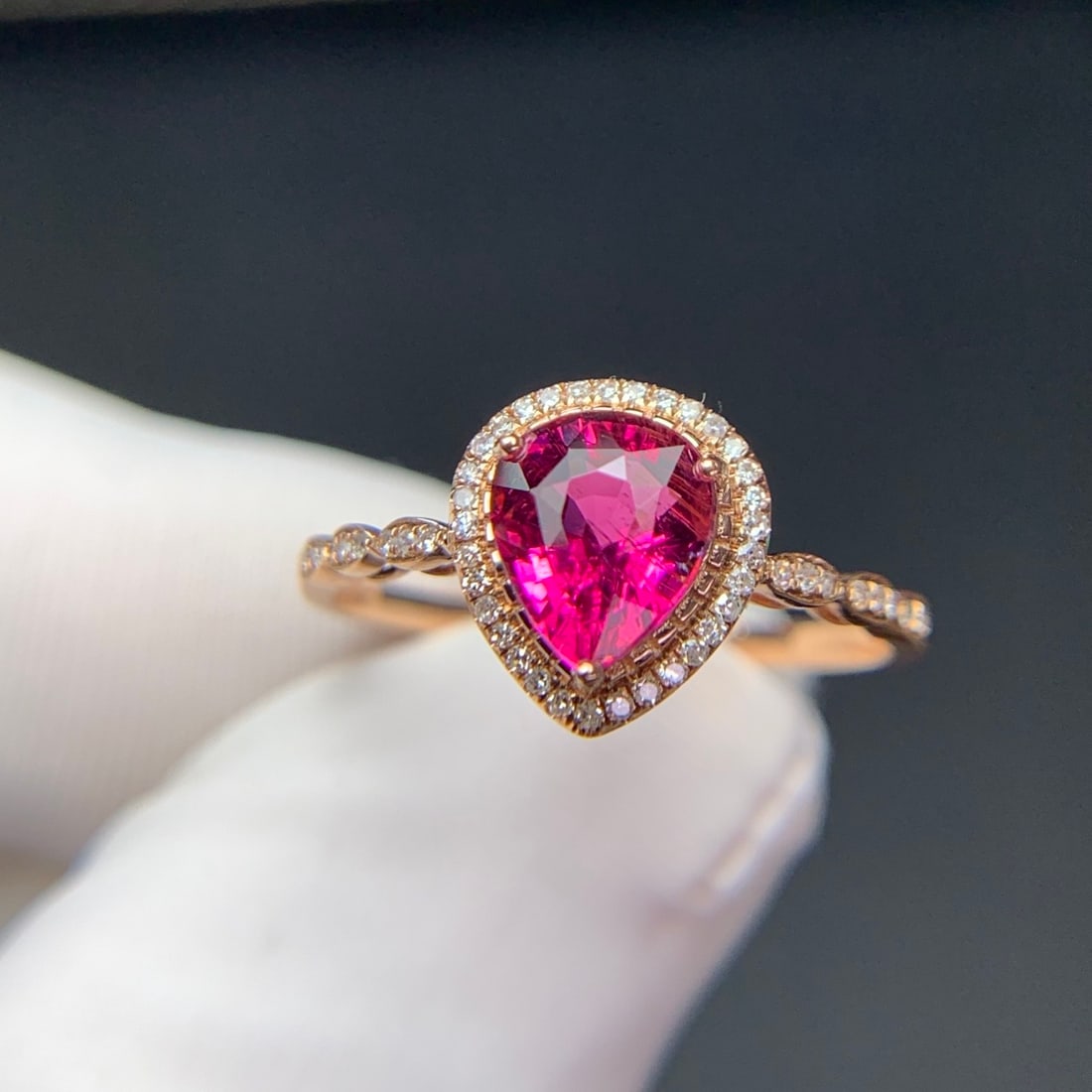 14k Gold 1.3 Ct Natural Tourmaline & Diamond Ring - 8