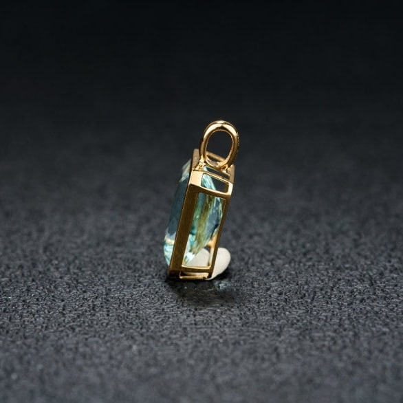 14k Gold 4.08 Ct Natural Aquamarine Pendant( Without Chain ) - 4