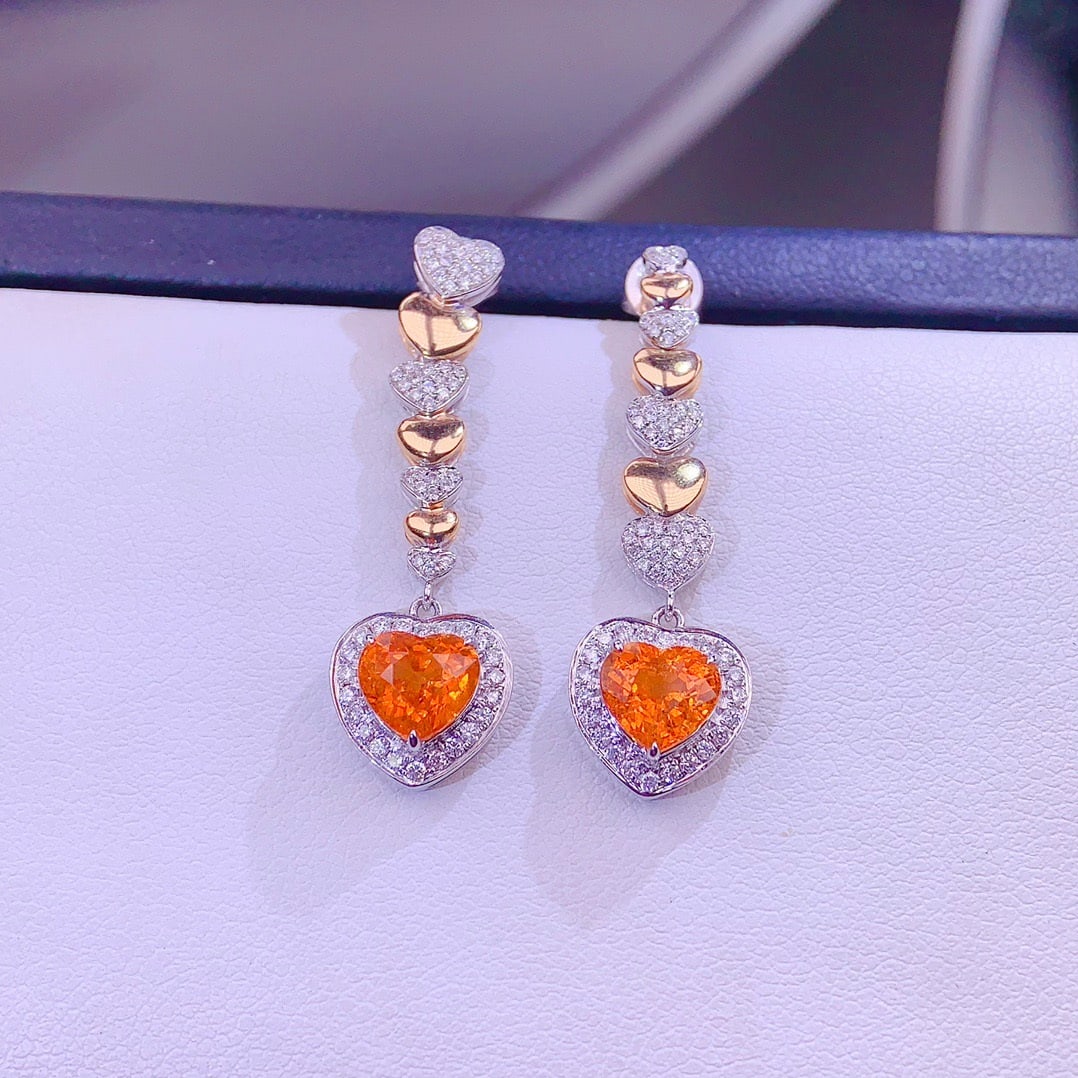 14k Gold 2.98 Ct Natural Spessartine & Diamond Earrings: Ref:231136282 // gold content:14k gold // main gemstone:spessartine // shape:heart // carat weight:2. 98ct // color:orange // treatment:natural // // adjacent gemstone 2 : diamond // shape:round //