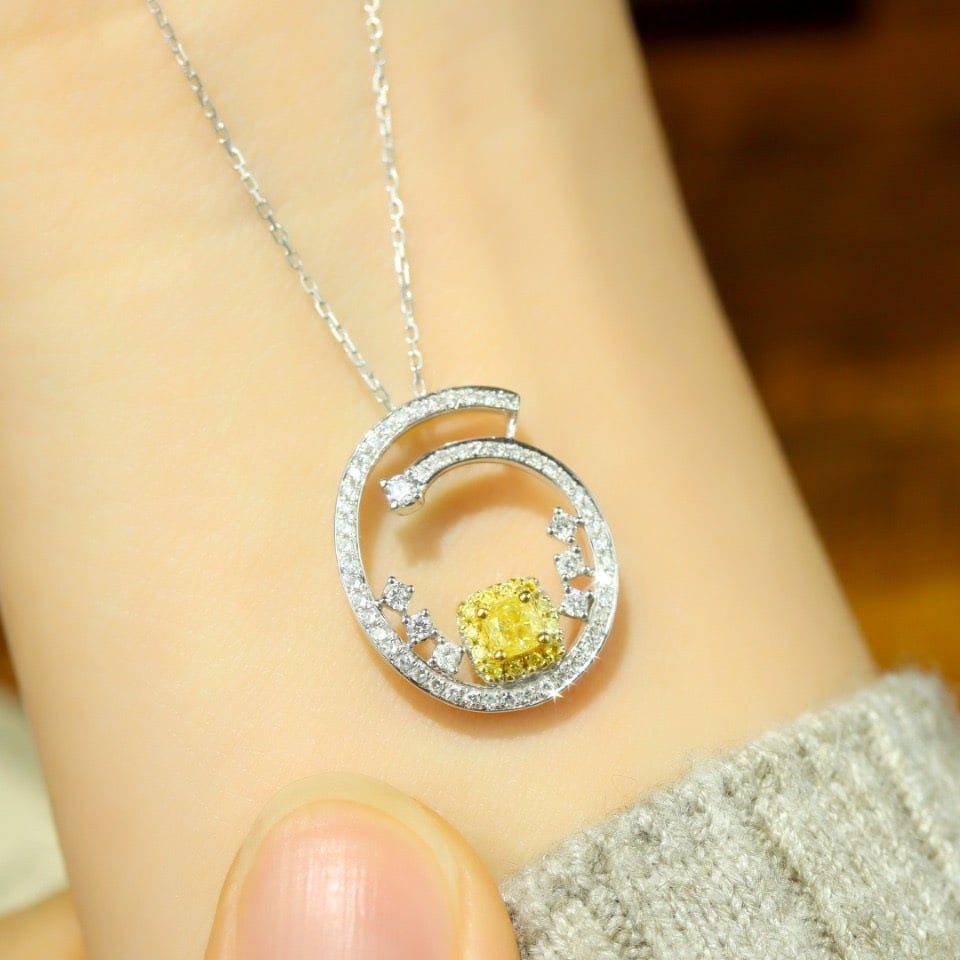 14k Gold 0.57 Ctw Natural Yellow Diamond & Diamond Pendant( Without Chain ) - 4
