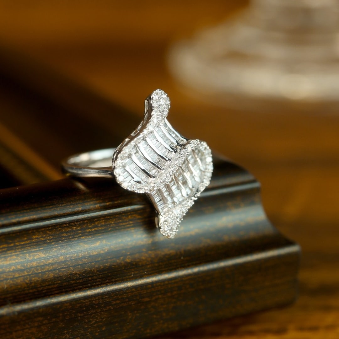 14k Gold 0.75 Ct Natural H Diamond Ring - 3