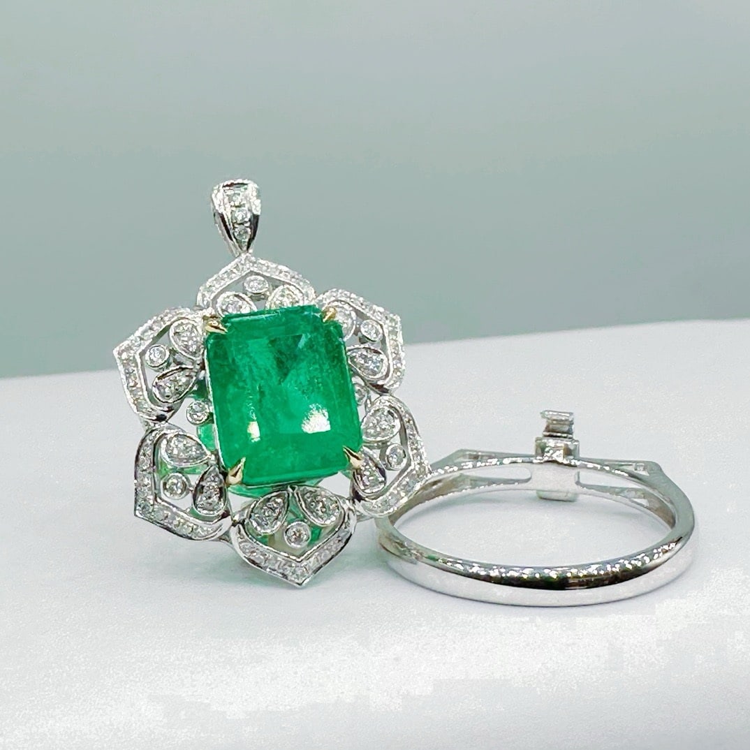 14k Gold 4.70 Ctw Natural Emerald & Diamond Ring/pendant( Without Chain ) - 3