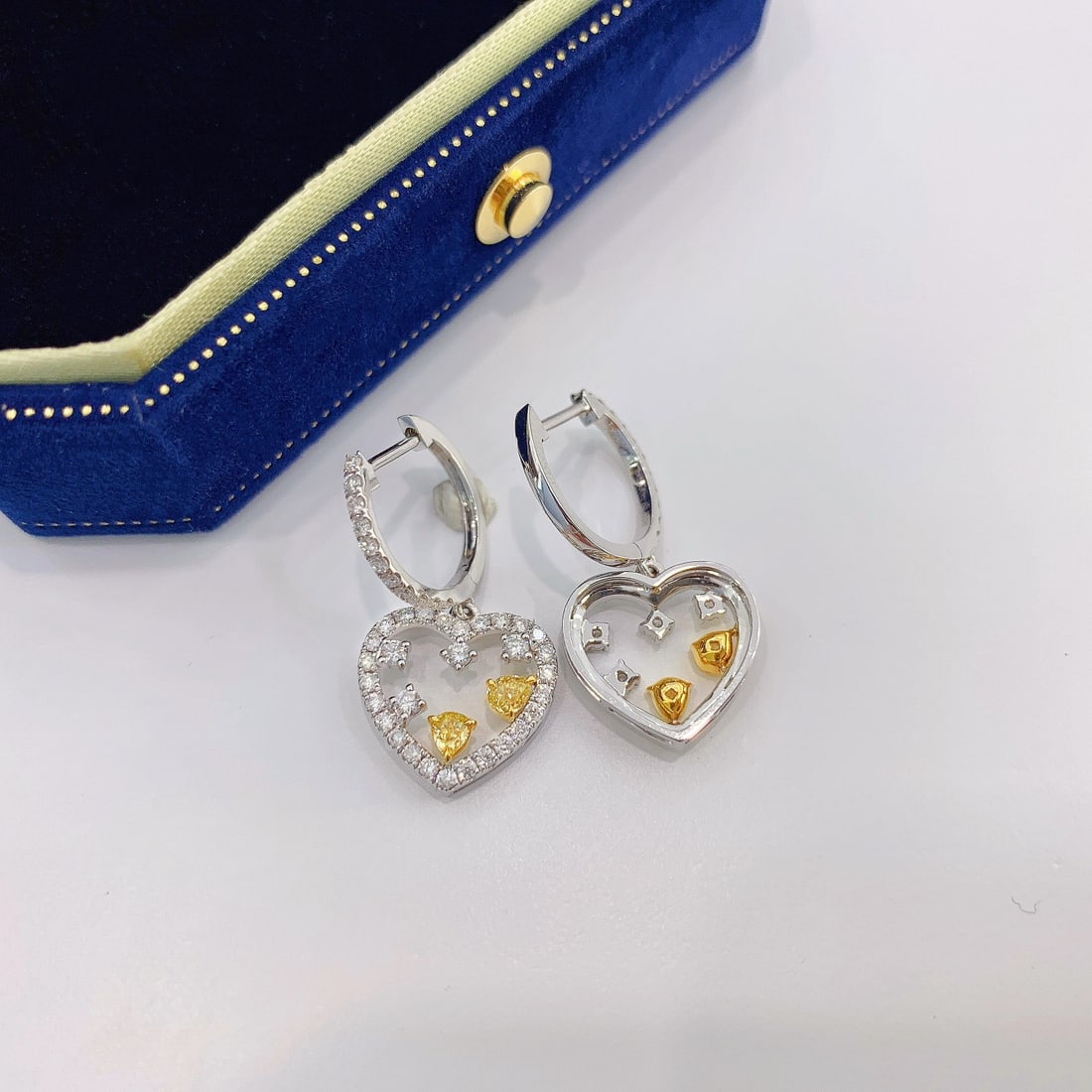 14k Gold 0.90 Ctw Natural Yellow Diamond & Diamond Earrings - 4