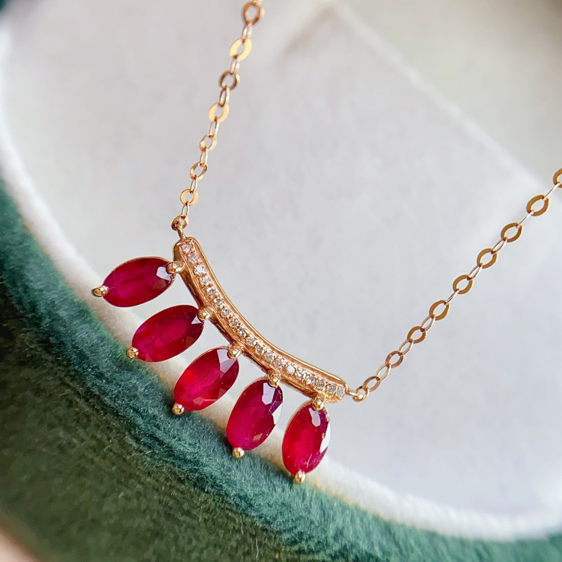 14k Gold 1.65 Ct Natural Ruby & Diamond Necklace - 3