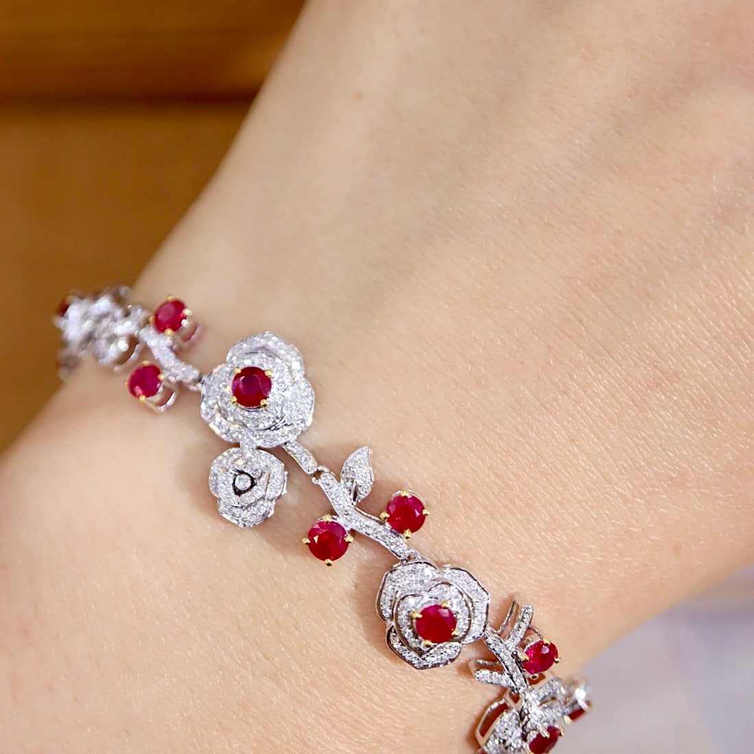 14k Gold 3.48 Ctw Natural Ruby & Diamond Bracelet - 8