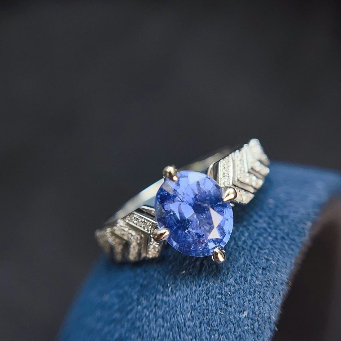 14k Gold 1.65 Ct Natural Sapphire & Diamond Ring - 2