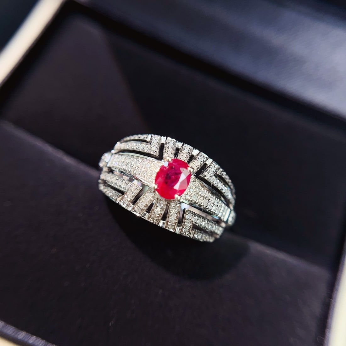 14k Gold 0.70 Ct Natural Ruby & Diamond Ring - 4