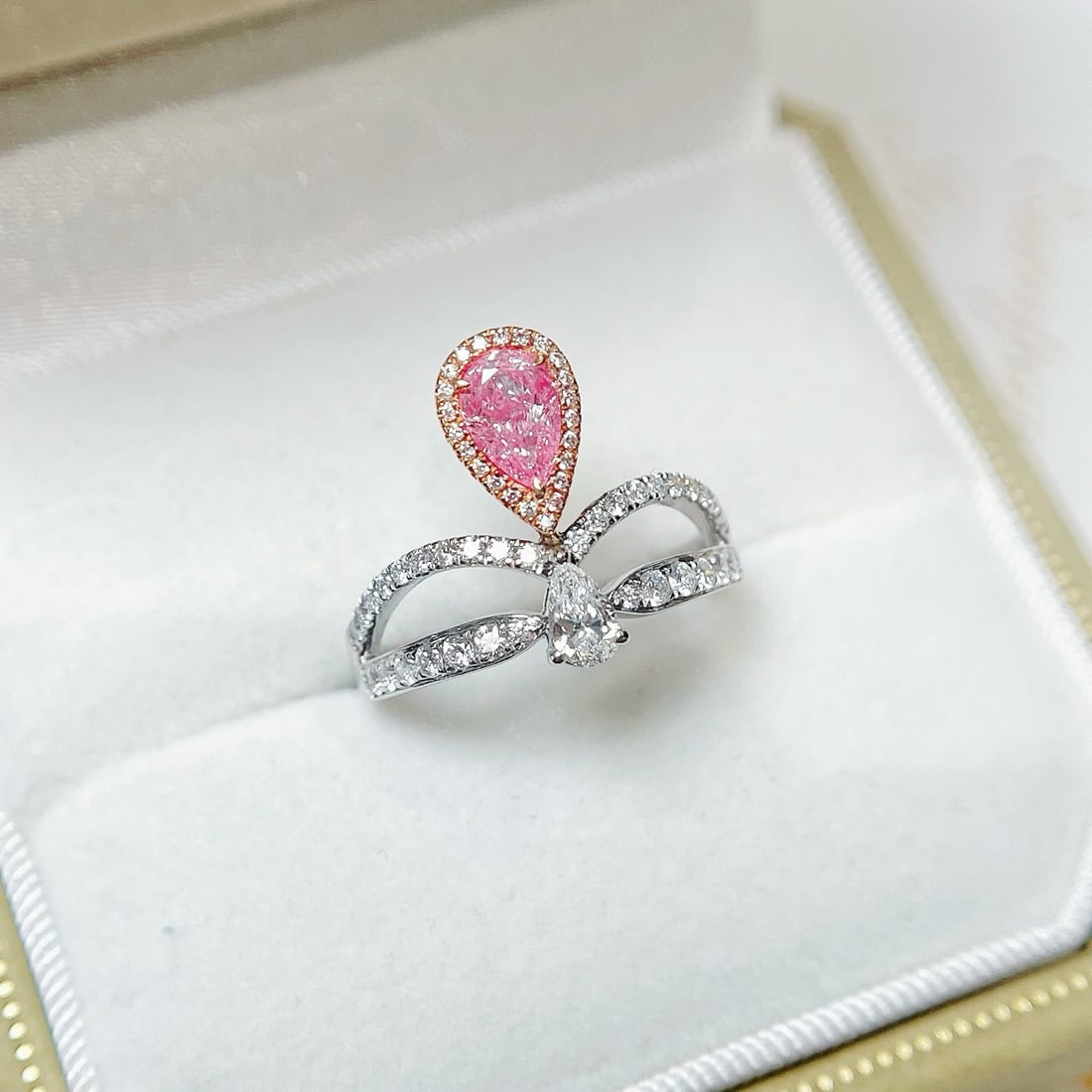 14k Gold 1.12 Ctw Natural Pink Diamond & Diamond Ring: Ref:231136338 // gold content:14k gold // ring size:7. 25us // // main gemstone:pink diamond // shape:pear // carat weight:0. 52ct // color:pink // treatment:natural // // adjacent gemstone 2 :
