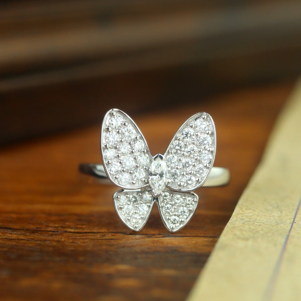 14k Gold 0.70 Ct Natural H Diamond & Butterfly Ring: Ref:231136340 // gold content:14k gold // ring size:7. 25us // // main gemstone:diamond // shape:multiple // carat weight:0. 70ct // clarity grade:vs-si // color:h // treatment:natural // Low