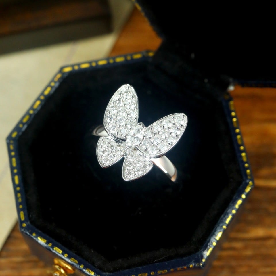 14k Gold 0.70 Ct Natural H Diamond & Butterfly Ring - 3