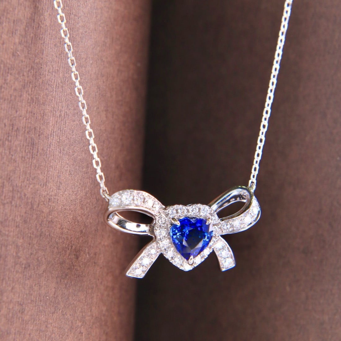 14k Gold 0.83 Ctw Natural Sapphire & Diamond Necklace - 6