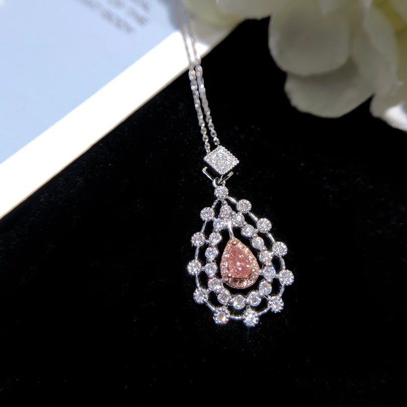 14k Gold 0.61 Ctw Natural Pink Diamond & Diamond Pendant( Without Chain ): Ref:231136342 // gold content:14k gold // main gemstone:pink diamond // shape:pear // carat weight:0. 15ct // color:pink // treatment:natural // // adjacent gemstone 2 : diamond // shape:round //