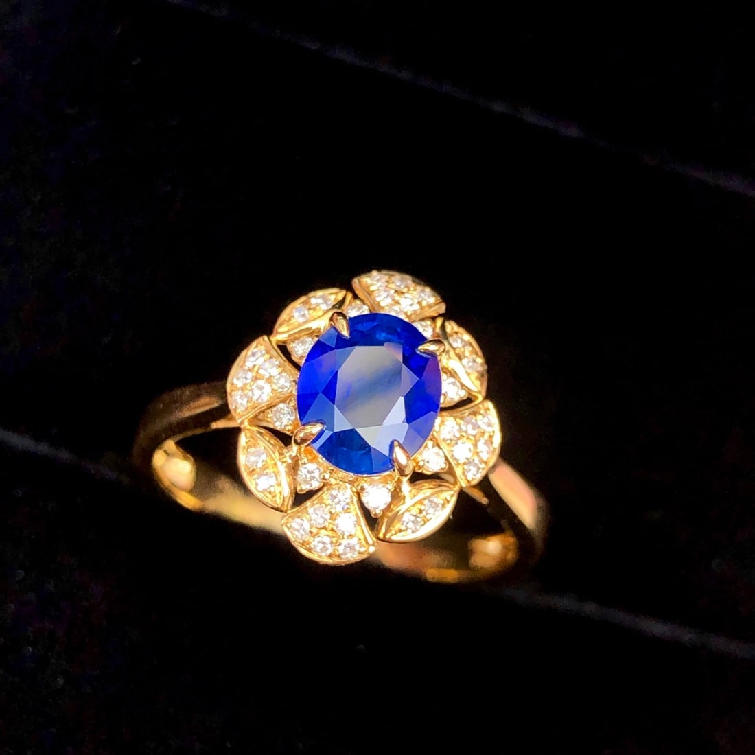 14k Gold 1.44 Ctw Natural Sapphire & Diamond Ring - 4