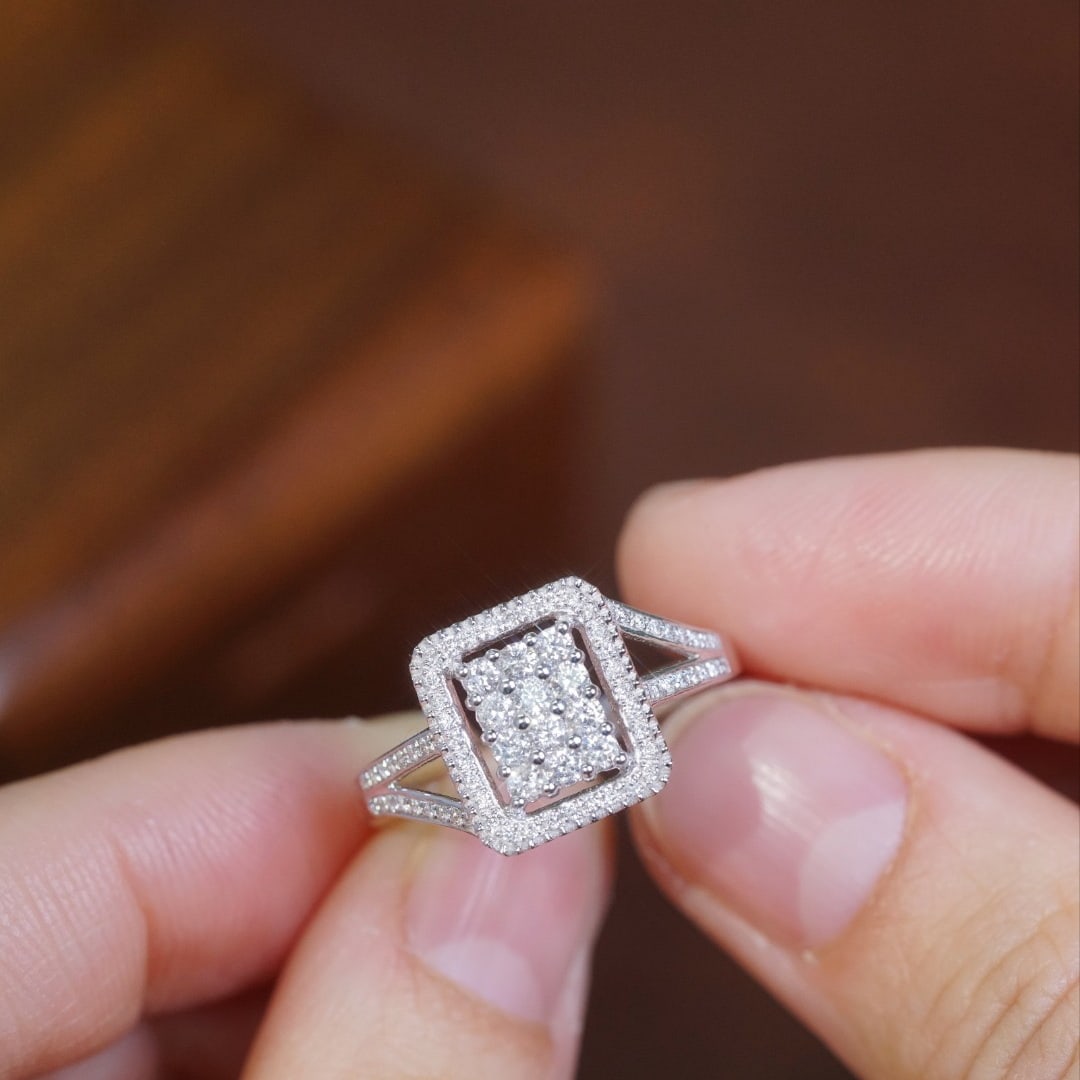 14k Gold 0.60 Ct Natural H Diamond Ring - 2