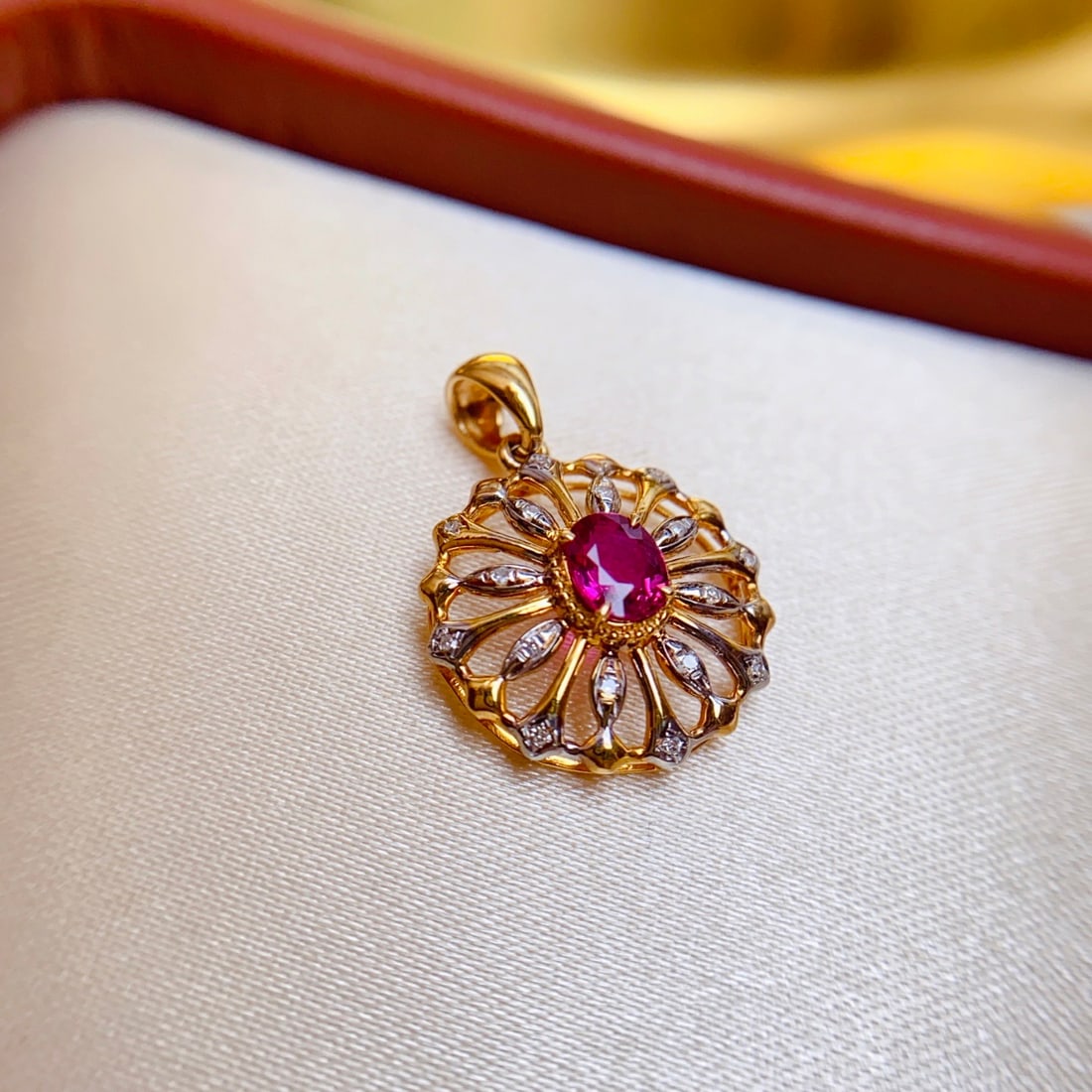 14k Gold 0.38 Ct Natural Ruby & Diamond Pendant( Without Chain ) - 4