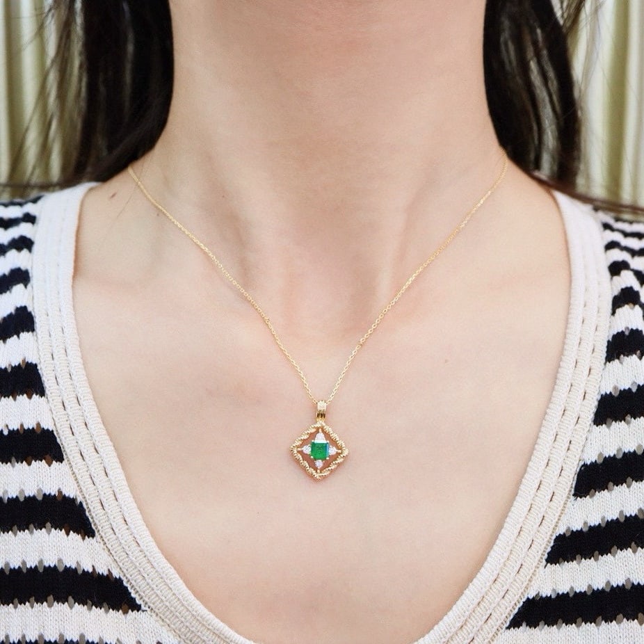 14k Gold 0.96 Ctw Natural Emerald & Diamond Pendant( Without Chain ) - 5