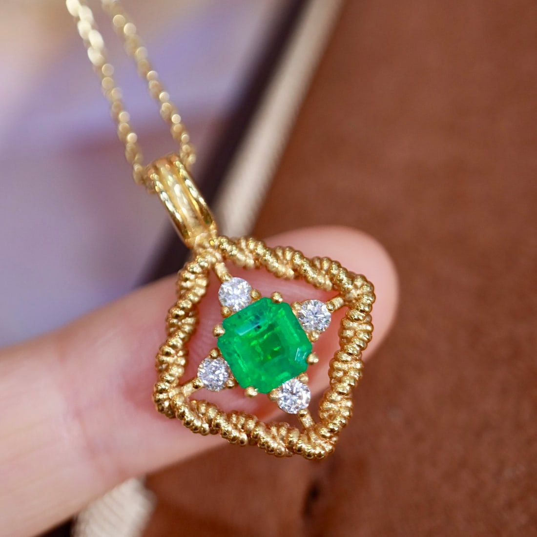 14k Gold 0.96 Ctw Natural Emerald & Diamond Pendant( Without Chain ) - 6