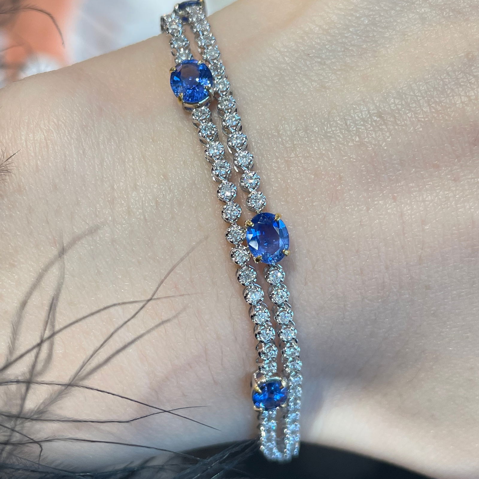 14k Gold 2.74 Ct Natural Sapphire & Diamond Bracelet - 2