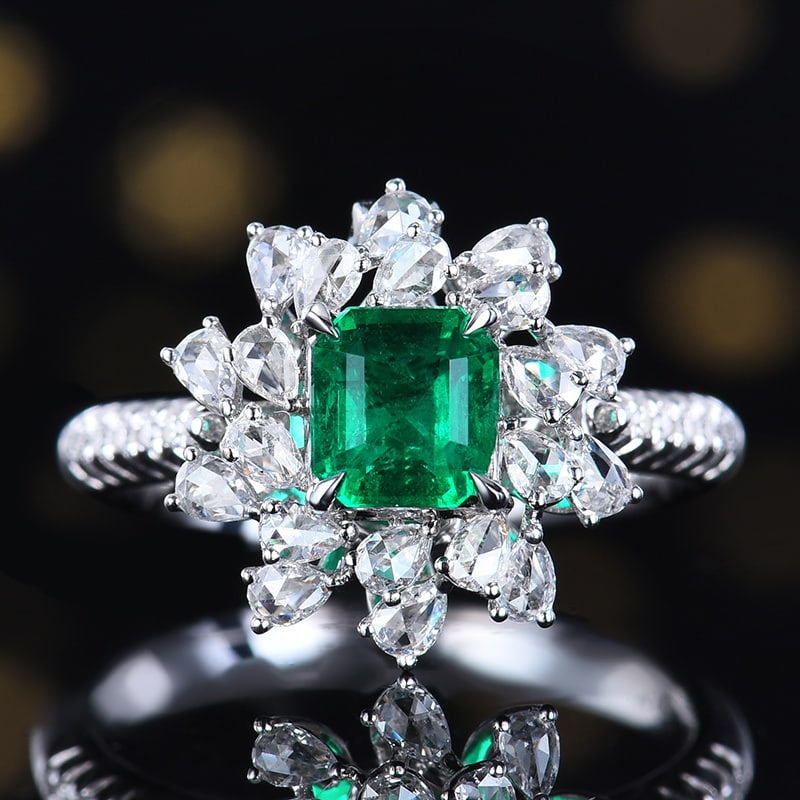 14k Gold 1.41 Ctw Vivid Green Natural Emerald & Diamond Ring/pendant( Without Chain ): Ref:231136424 // gold content:14k gold // ring size:7. 25us // // main gemstone:emerald // shape:octagonal // carat weight:0. 83ct // color:vivid green // treatment:natural // // adjacent gemstone