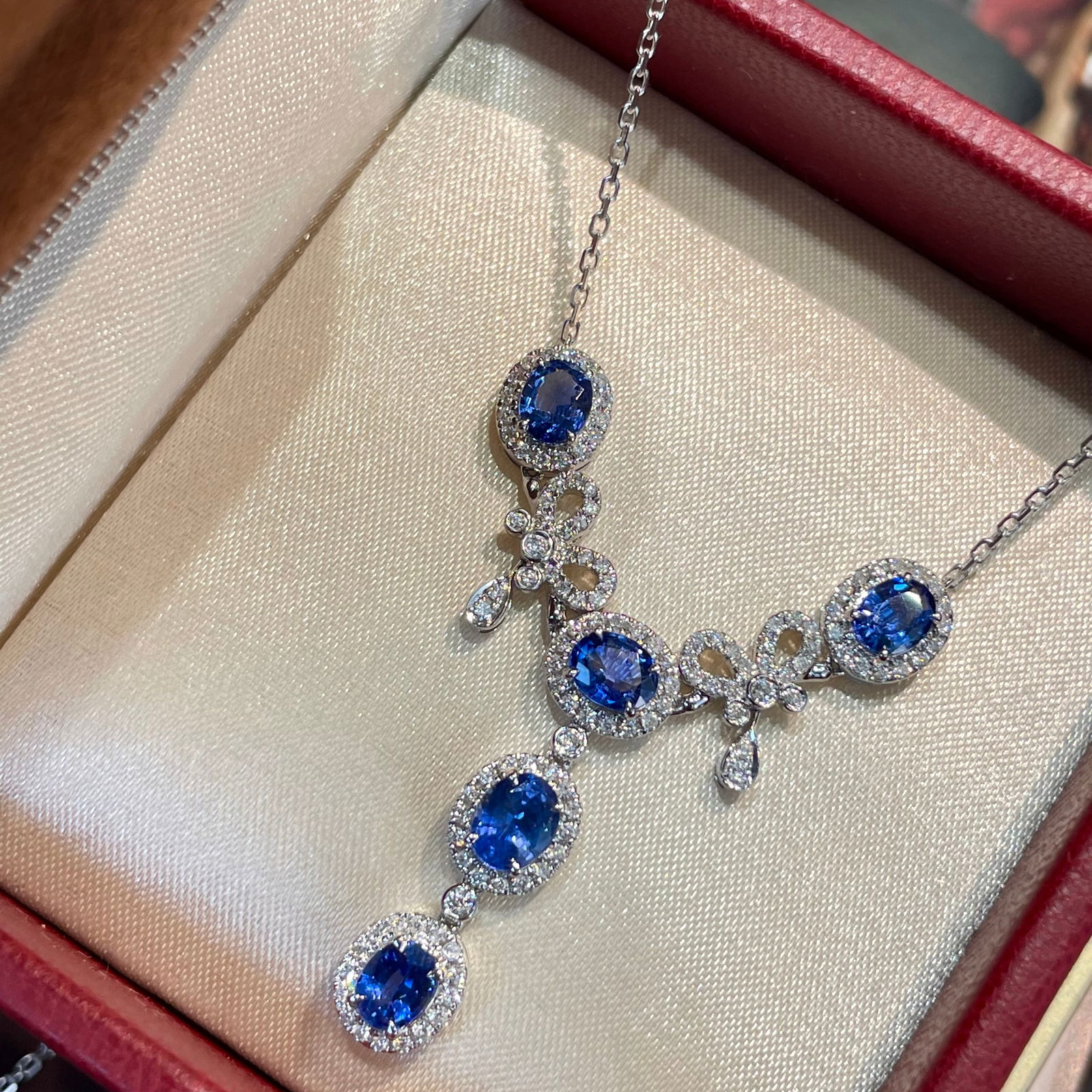 14k Gold 2 Ct Natural Sapphire & Diamond Necklace - 3