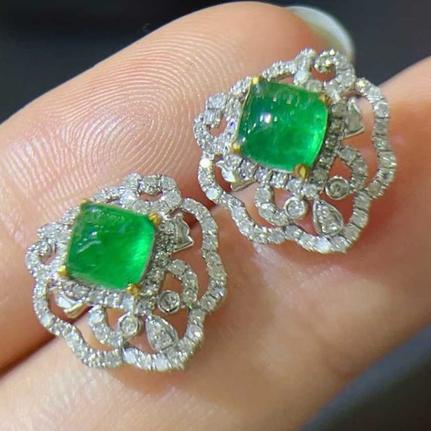 14k Gold 2.14 Ctw Natural Emerald & Diamond Earrings - 3