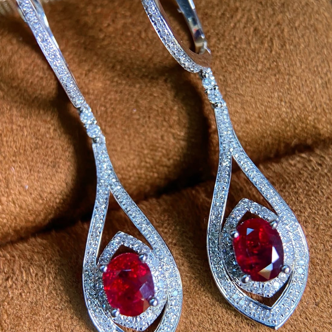 14k Gold 2.76 Ctw Natural Ruby & Diamond Earrings - 6