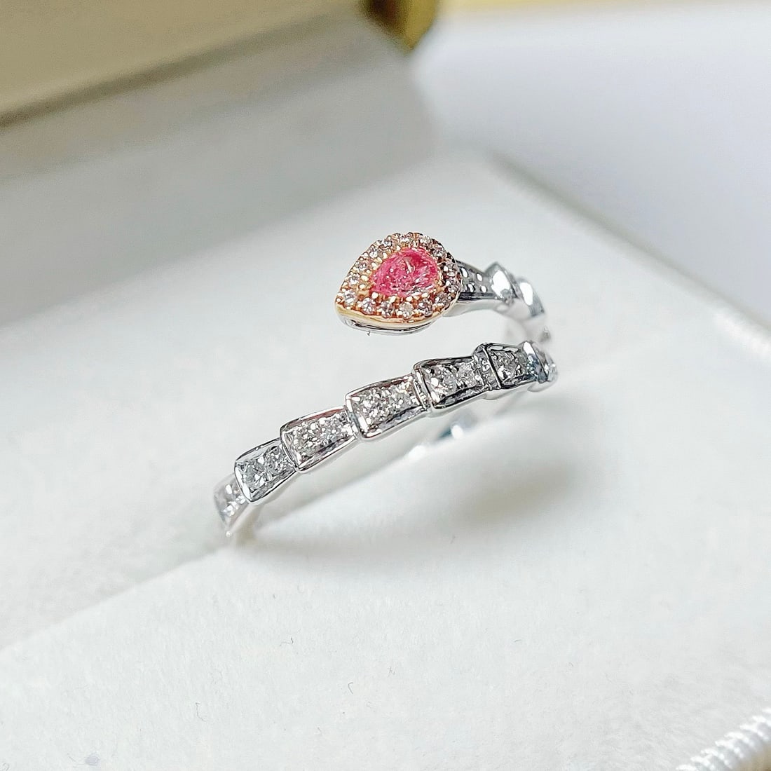 14k Gold 0.42 Ctw Natural Pink Diamond & Diamond Ring - 2