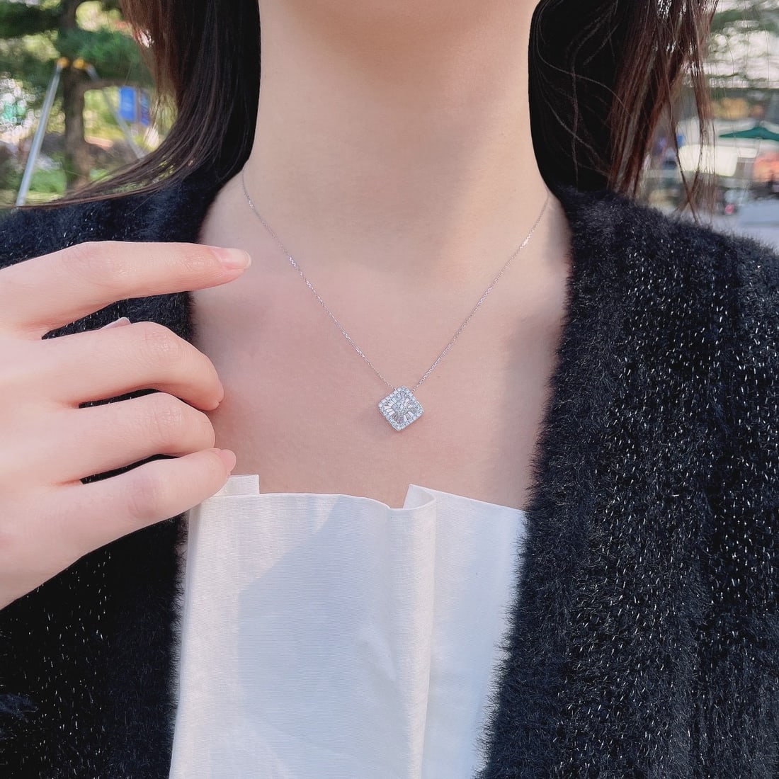 14k Gold 0.55 Ctw Natural H Diamond Necklace - 2