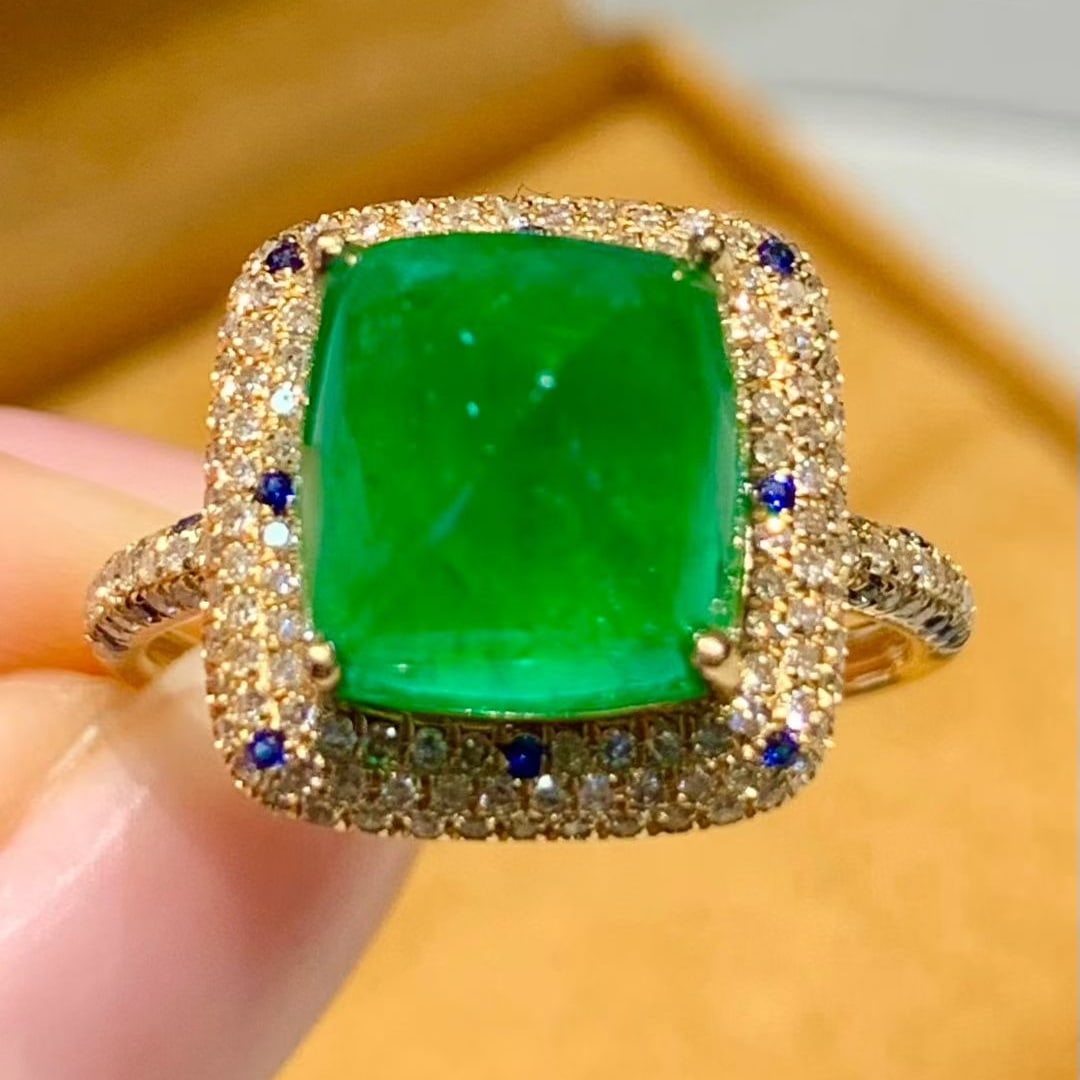 14k Gold 4.5 Ct Natural Emerald & Diamond Ring - 3