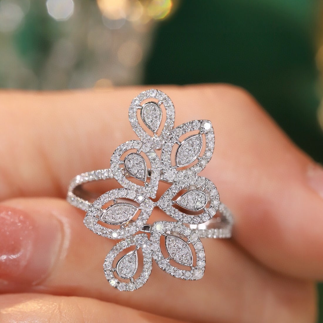 14k Gold 0.7 Ct Natural H Diamond Ring - 3