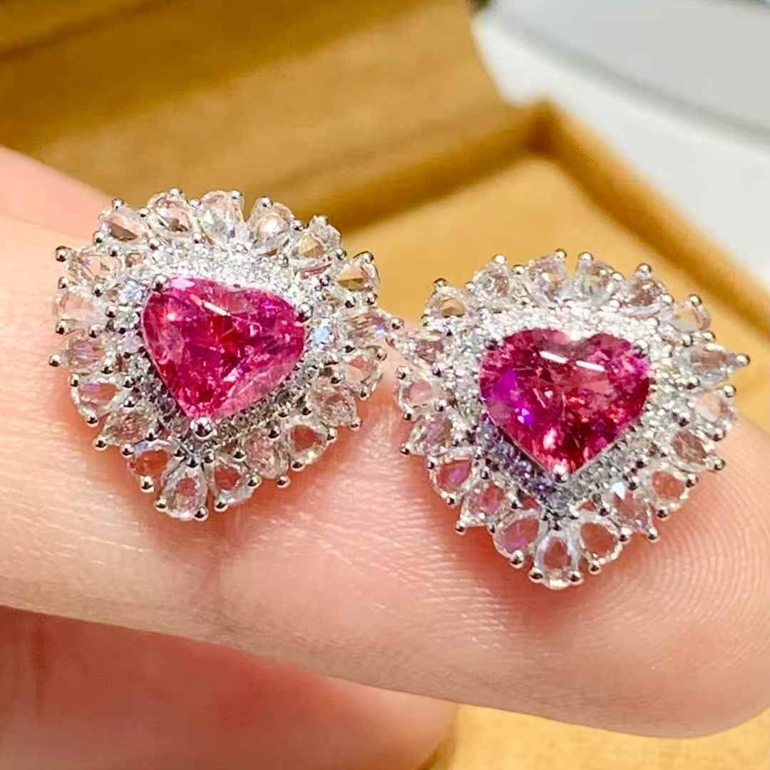 14k Gold 1.55 Ct Natural Spinel & Diamond & Sapphire Earrings: Ref:231121022 // gold content:14k gold // main gemstone:spinel // shape:heart // carat weight:1. 55ct // color:pink // treatment:natural // // adjacent gemstone 2 : diamond // shape:round // clarity g