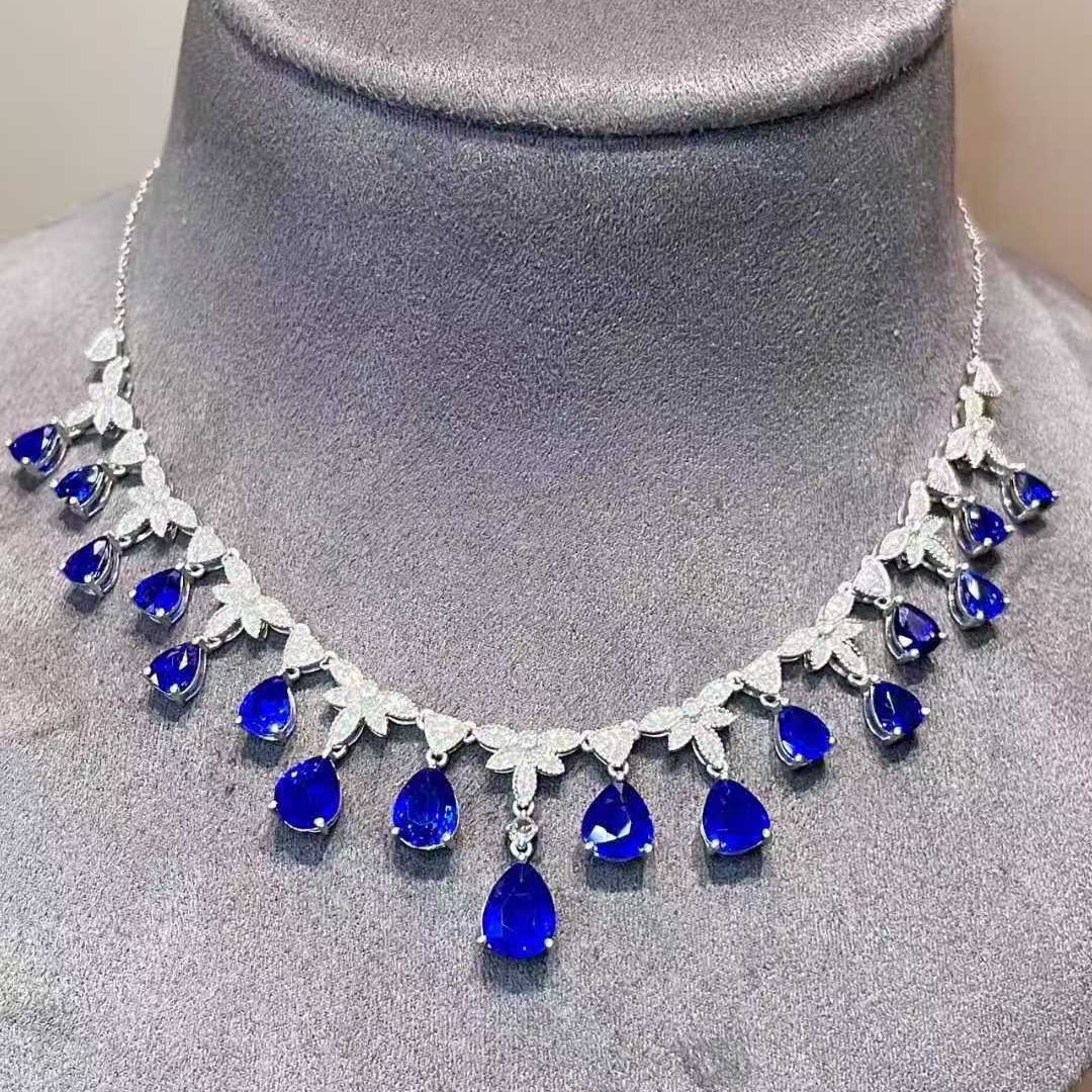 14k Gold 7.6 Ct Natural Sapphire & Diamond Necklace - 4