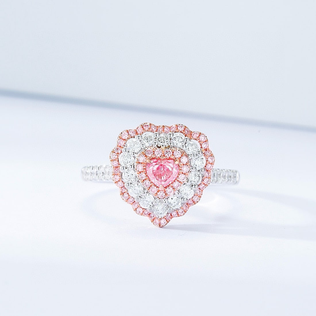 14k Gold 0.92 Ctw Natural Pink Diamond & Diamond Ring: Ref:231121074 // gold content:14k gold // ring size:7. 25us // // main gemstone:pink diamond // shape:heart // carat weight:0. 22ct // color:pink // treatment:natural // // adjacent gemstone 2 : diamo