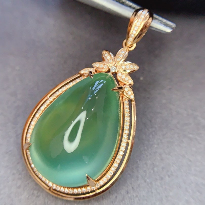 14k Gold 24.5 Ct Natural Prehnite & Diamond Pendant( Without Chain ) - 3