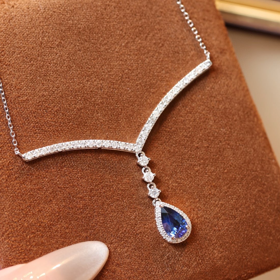 14k Gold 1.84 Ctw Natural Sapphire & Diamond Necklace - 2